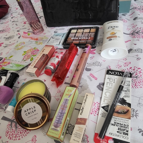 Beauty Set (17+ items) - Picture 4 of 8